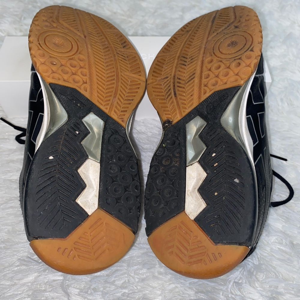 Gel Rocket Volleyball sneakers sz7 in Great Condition - Picture 6 of 6